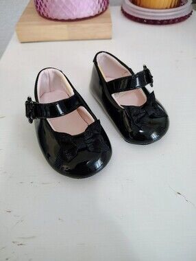 Baby Deer Baby Girl Patent Skimmer with Fancy Bow Size 1 Vintage